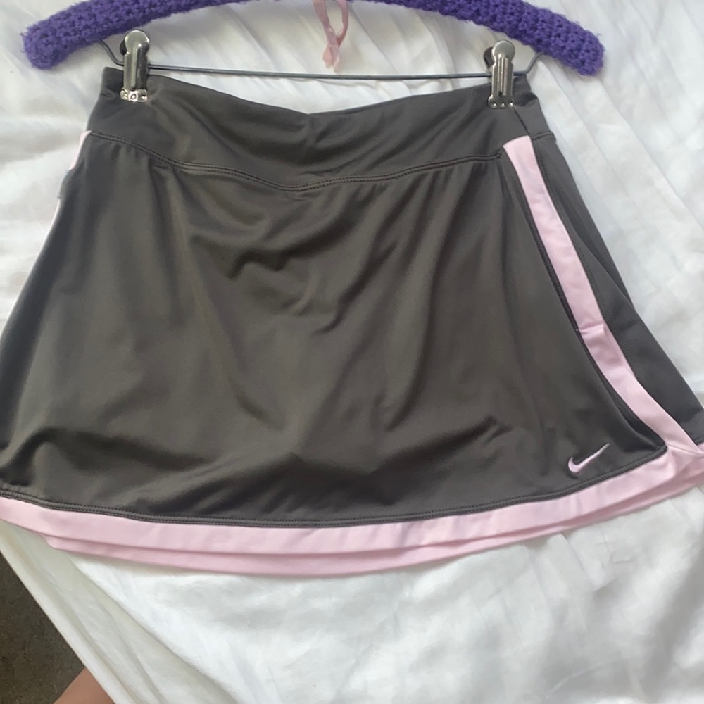 Y2K NIKE TENNIS SKIRT